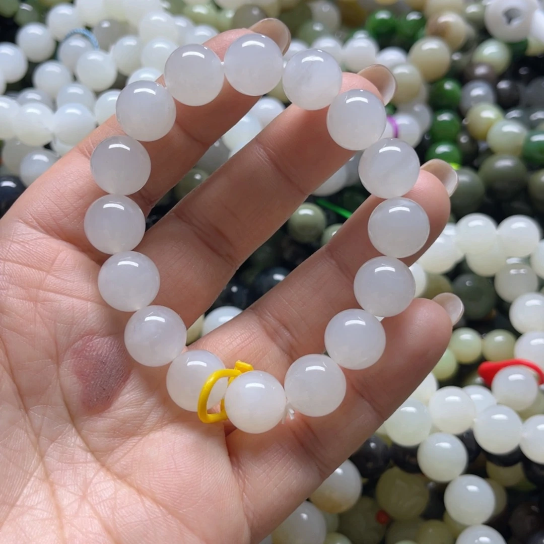 和田玉手链未镶嵌