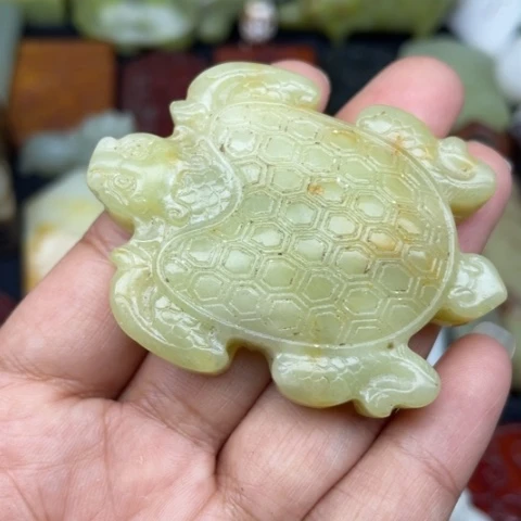 蛇纹石玉未镶嵌颈饰134
