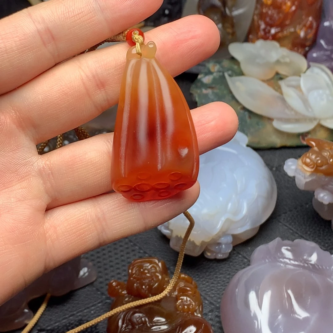 玛瑙/玉髓珠宝奇石未镶嵌谢*?