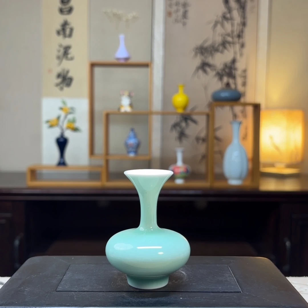 摆件美好的一天从一杯