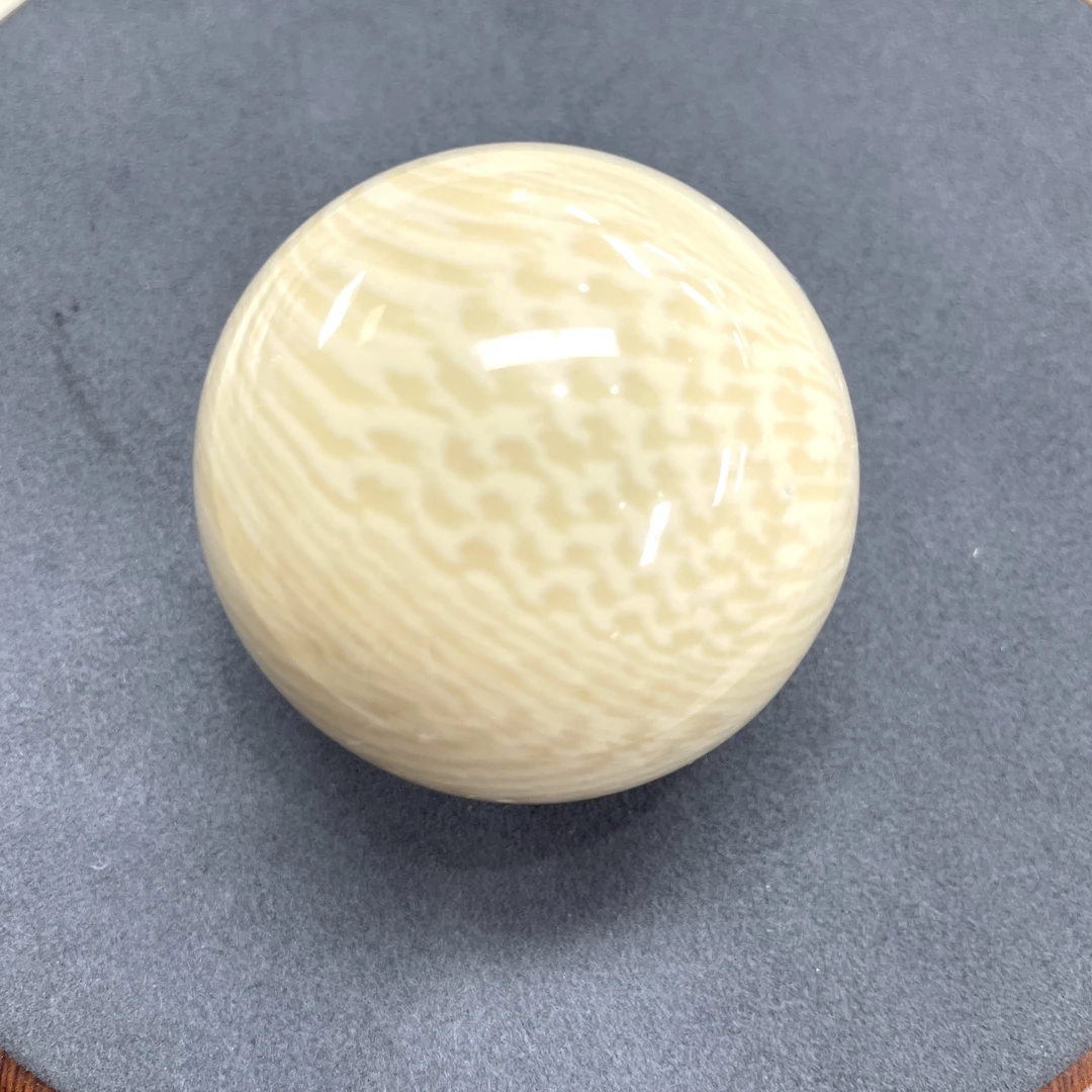 106号49mm白色塑料工艺品手球一对