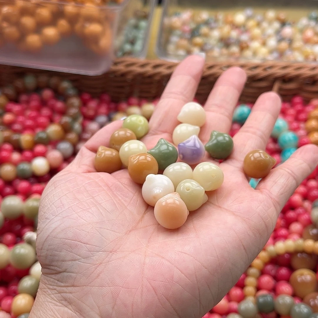 白玉菩提吊坠z/12mm/10+10颗微瑕