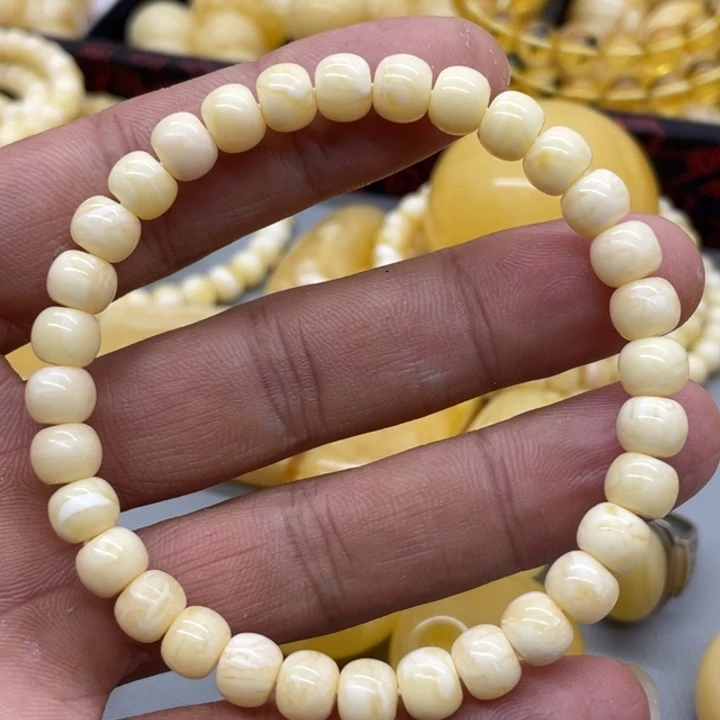 琥珀未镶嵌裸石手串