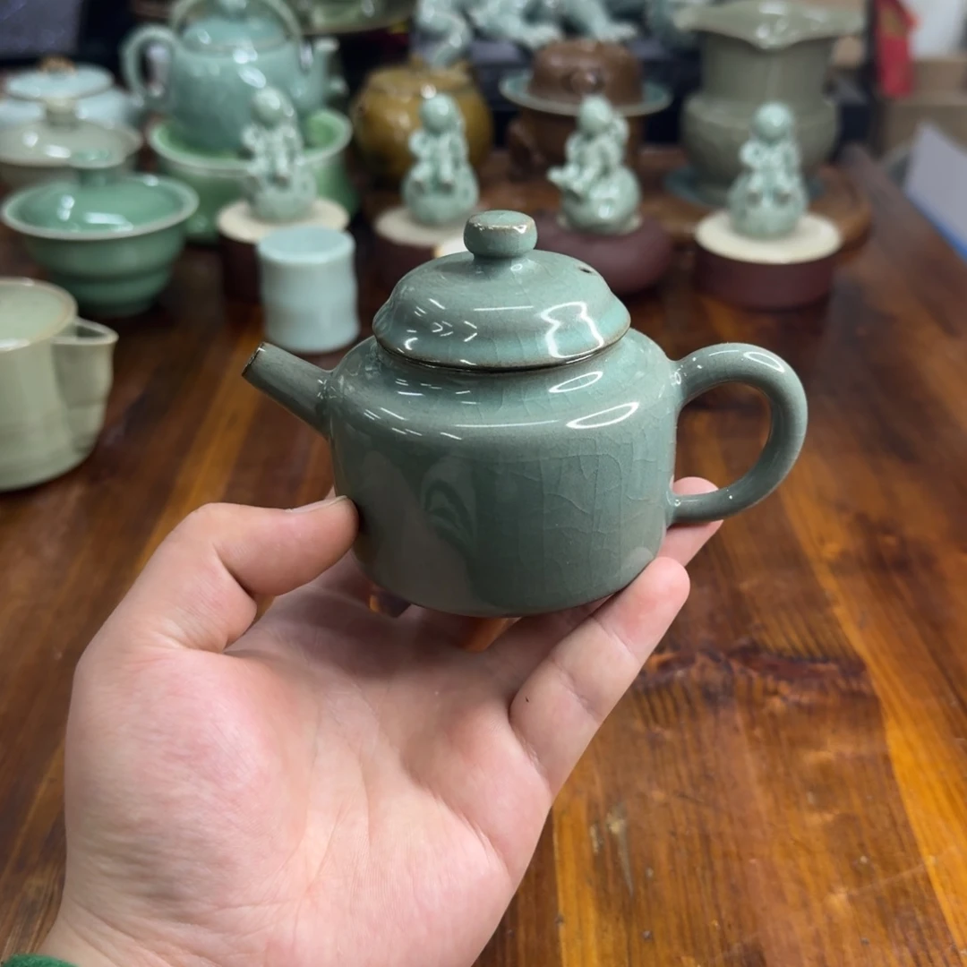 小仲龙泉青瓷微瑕6011