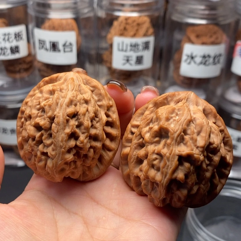【闪购商品】吊坠文玩核桃红锦鲤45