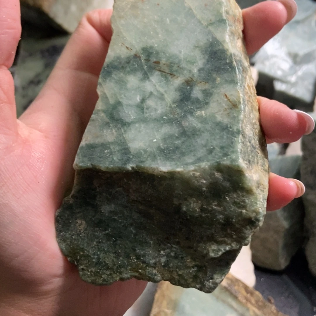 翡翠未镶嵌挂件天然翡翠