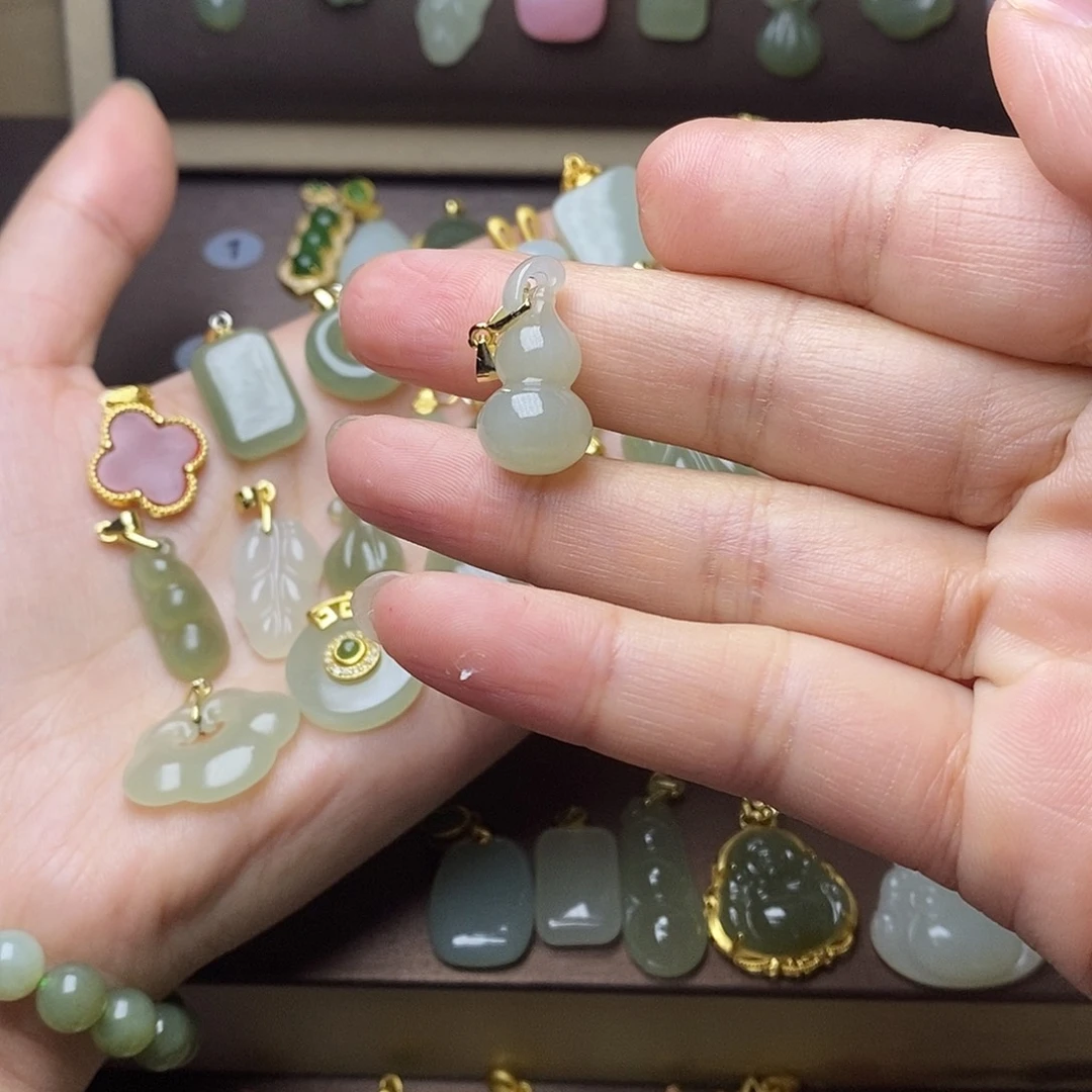 和田玉颈饰银S925镶嵌