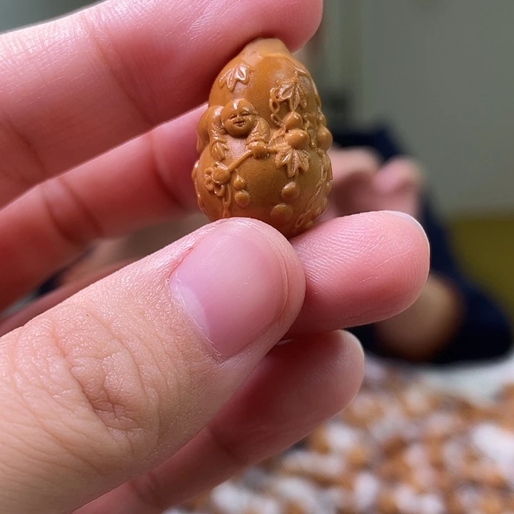 橄榄核吊坠橄榄核