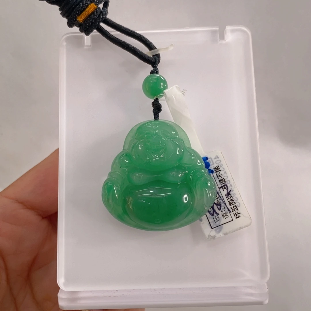 石英质玉未镶嵌颈饰