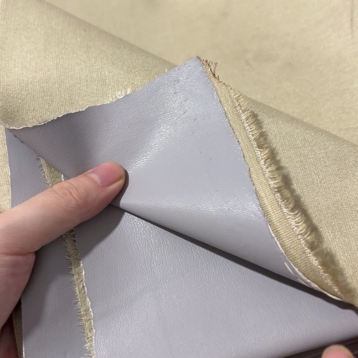 混纺浅灰色棉底皮1米。