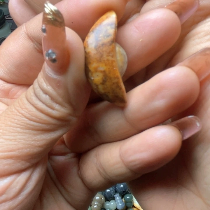 和田玉（青玉）未镶嵌珠宝半成品