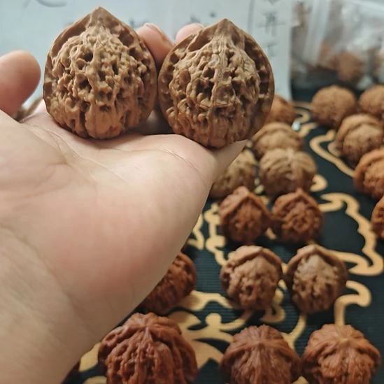 文玩核桃吊坠官帽