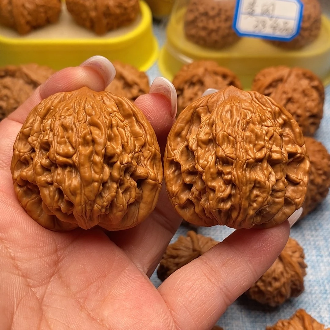 把件文玩核桃毕业粗筋虎头44尺全品