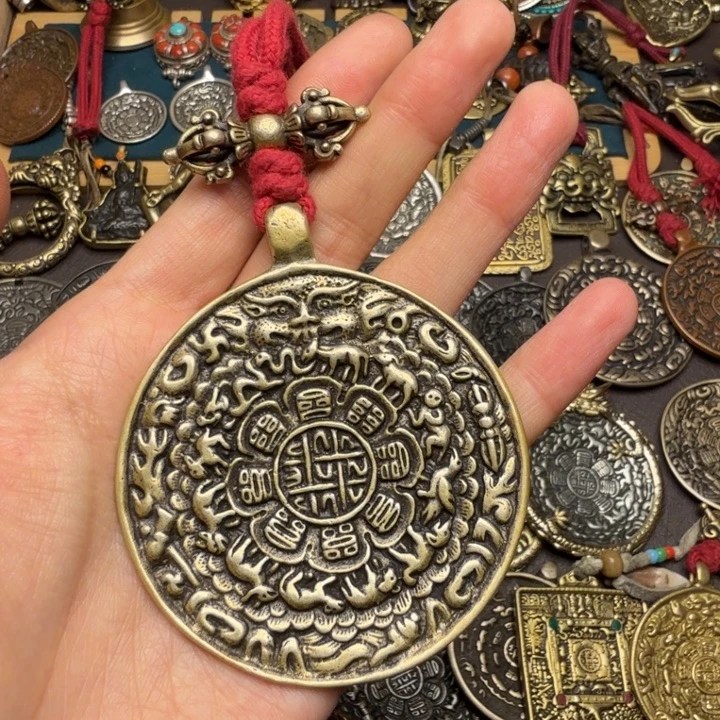 藏传文玩九宫如图