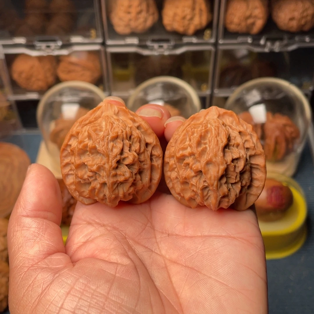 文玩核桃把件40苹果园