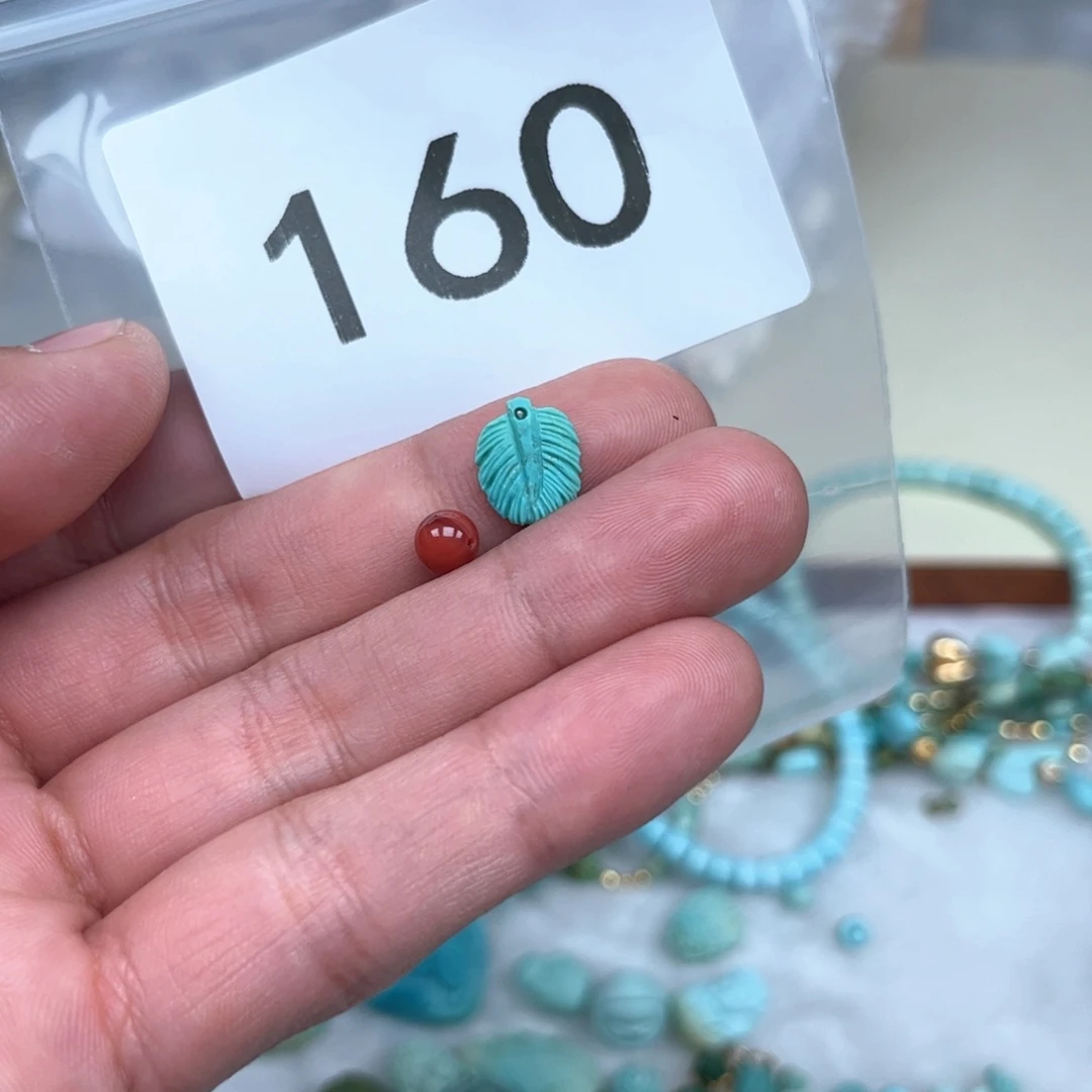 南红玛瑙未镶嵌珠宝奇石