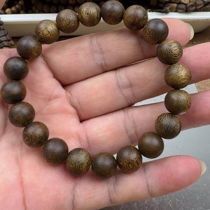吃***的手串沉香金沙叶手串8克加