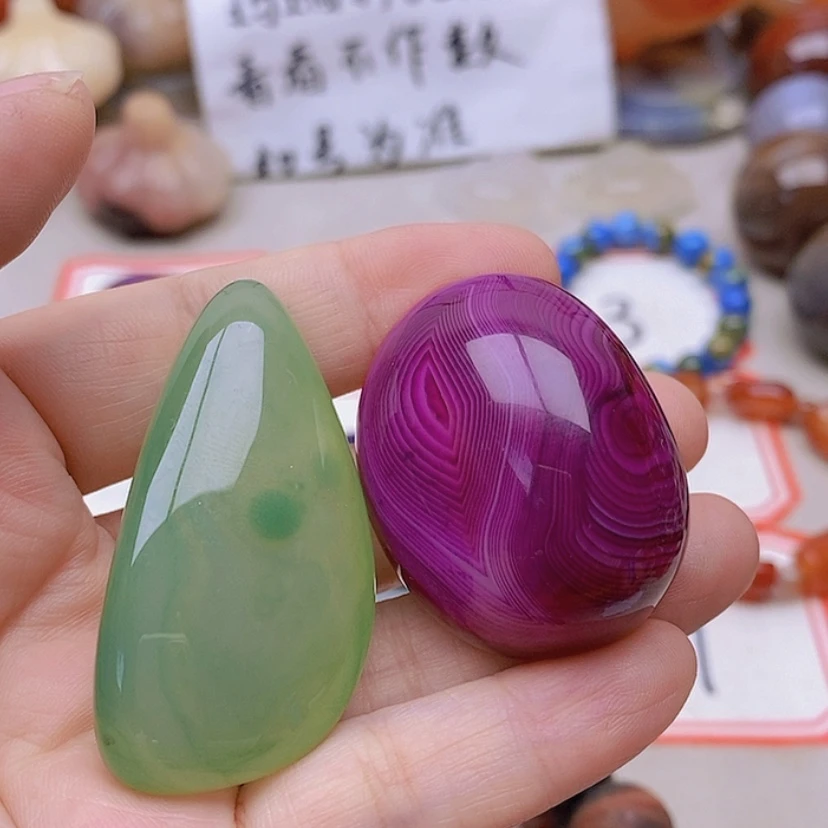 【闪购商品】未镶嵌玛瑙/玉髓珠宝半成品心****妈