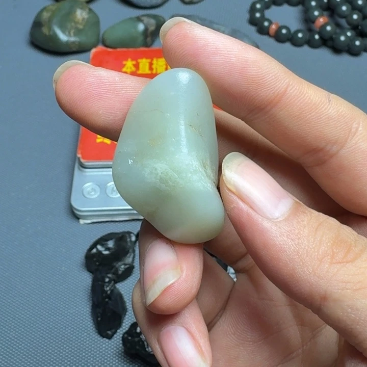 和田玉（子料）未镶嵌珠宝奇石24.3