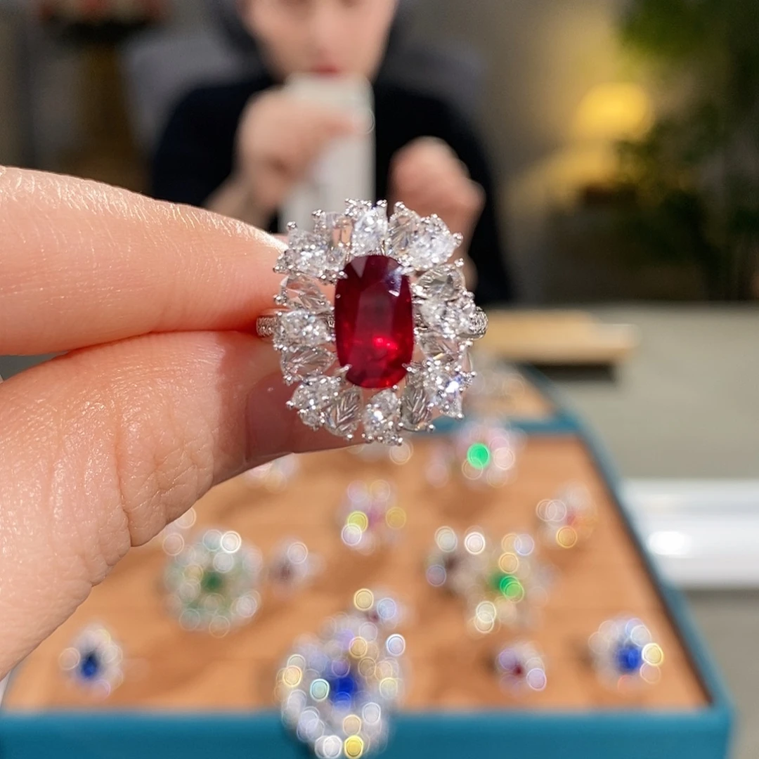18K金镶嵌戒指红宝石2.02ct无烧鸽血红AIGS两用款