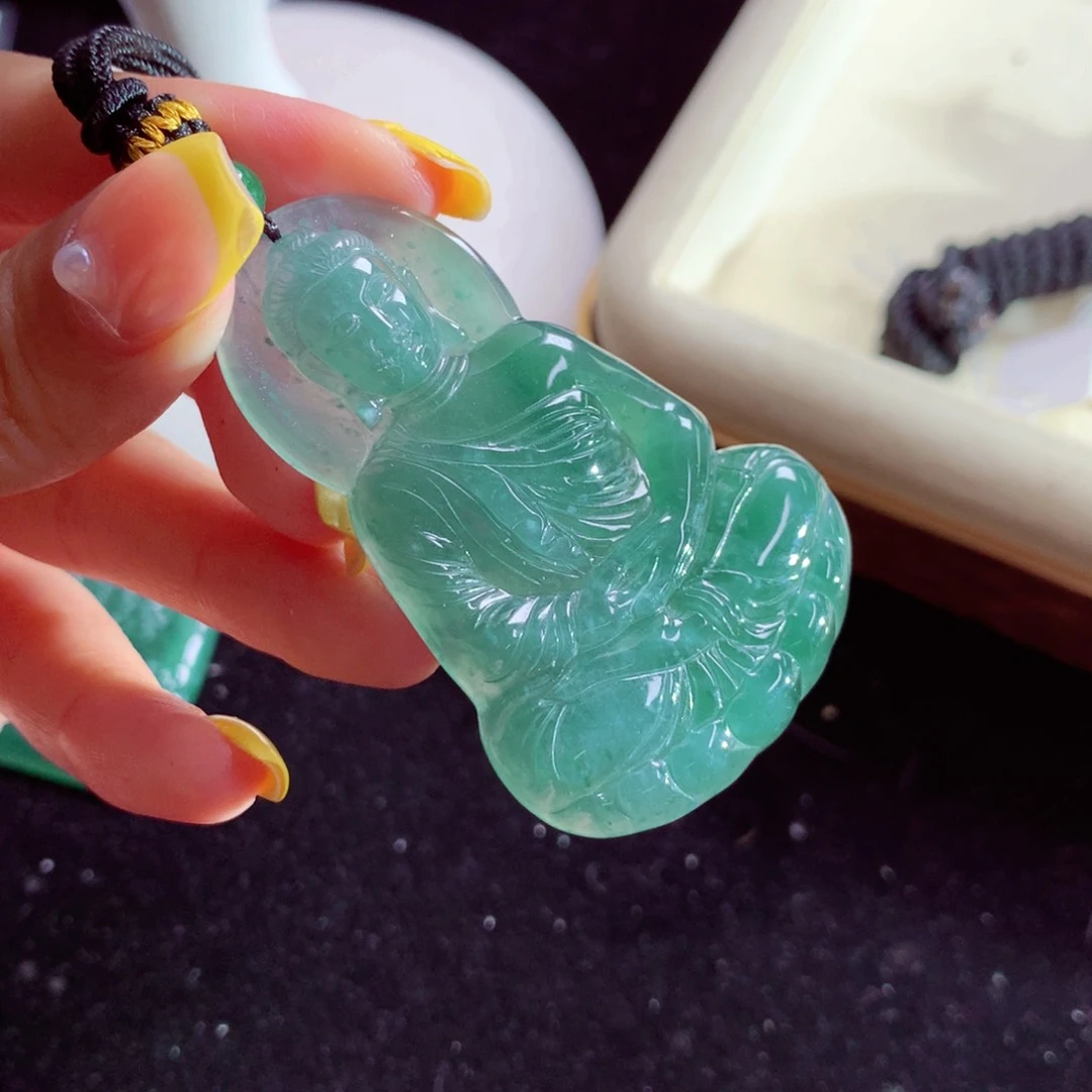 翡翠未镶嵌颈饰天然