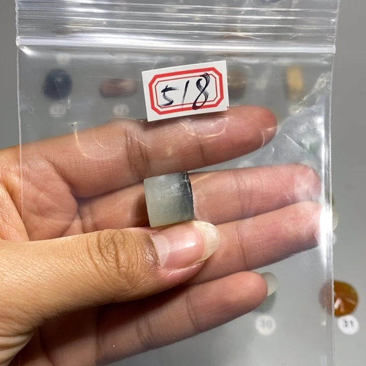 蛇纹石玉颈饰未镶嵌Z*Z