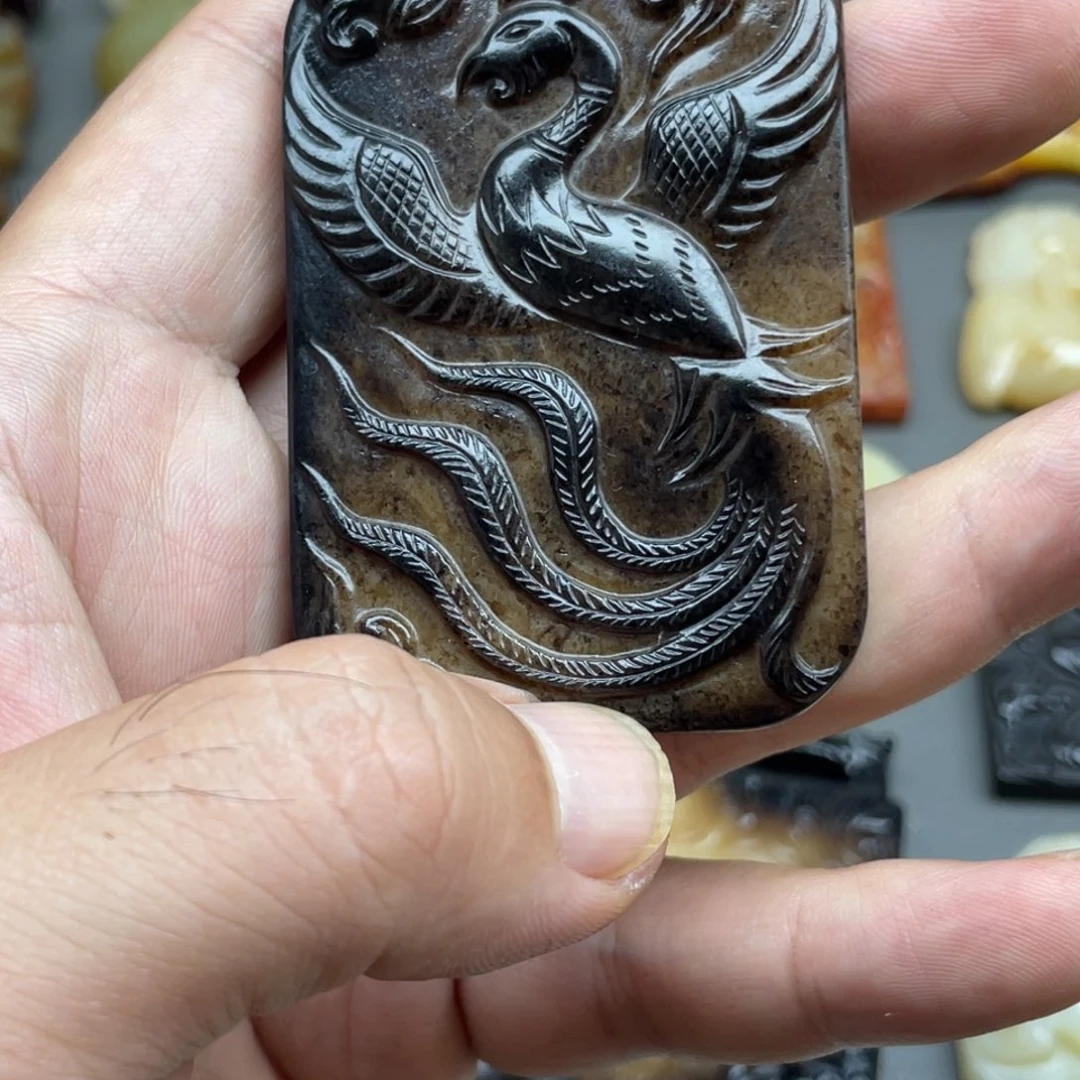 九***海和田玉未镶嵌颈饰