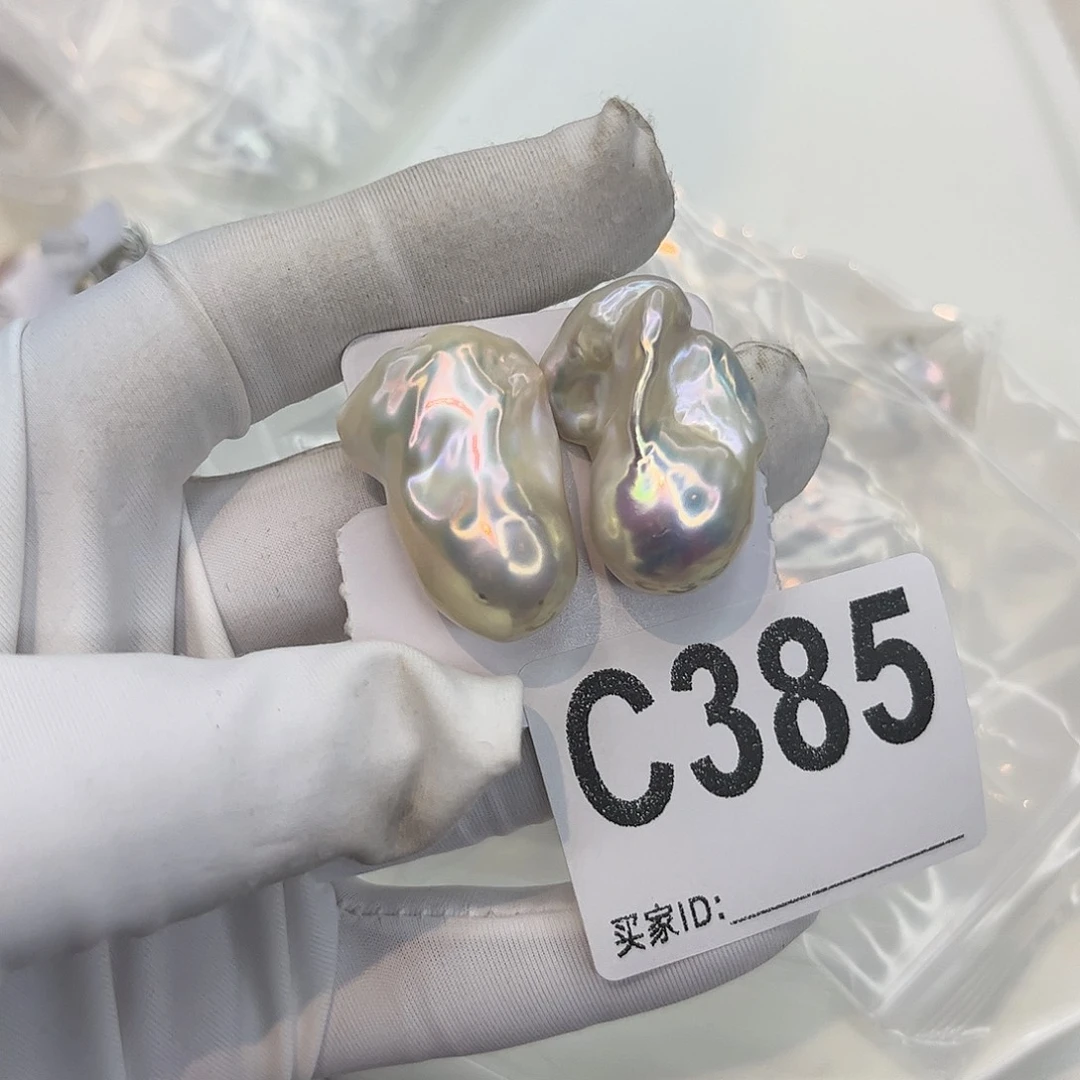 淡水珍珠银S925镶嵌耳饰