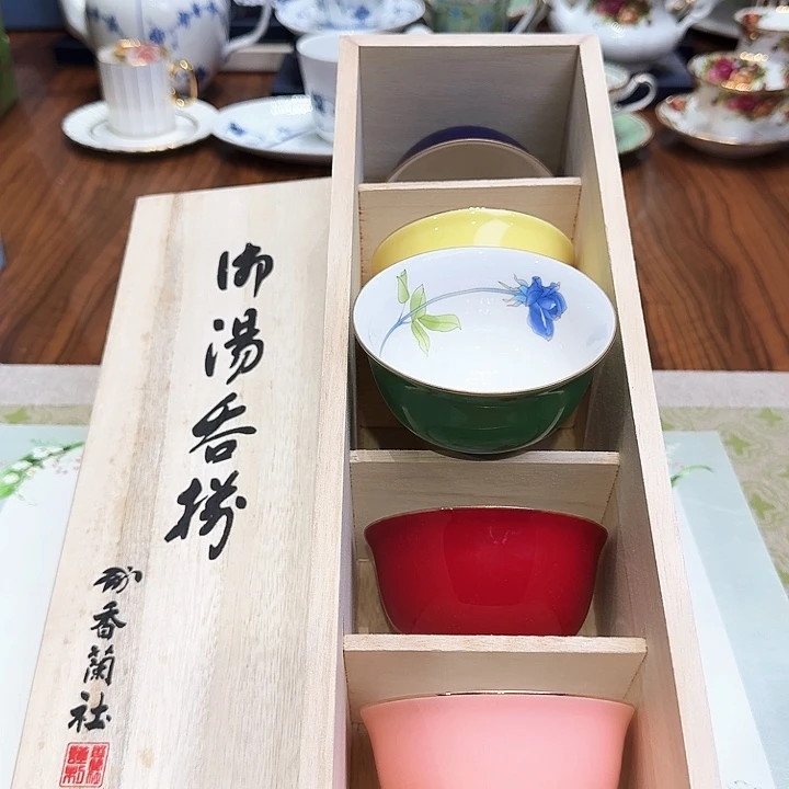 瓷片杯子杯子杯子水杯杯子水杯
