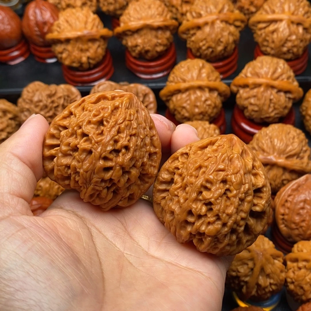 文玩核桃把件44虎头王