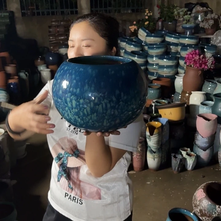 口19高22一个盆子。