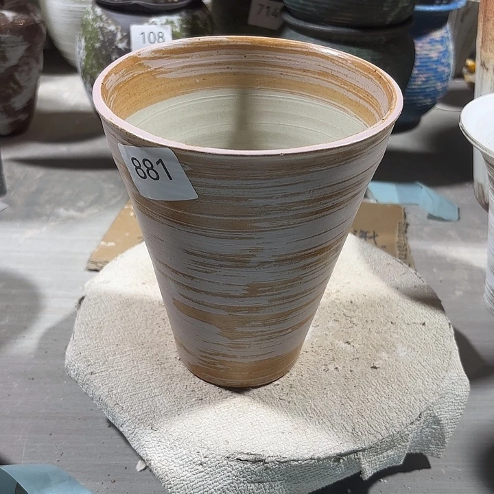 摆件陶881，瑕疵处理，有孔