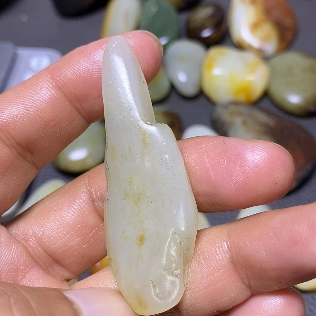 未镶嵌和田玉挂件