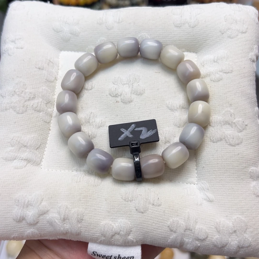 菩提根/象牙果手串卡13年糕紫色系瑕疵2