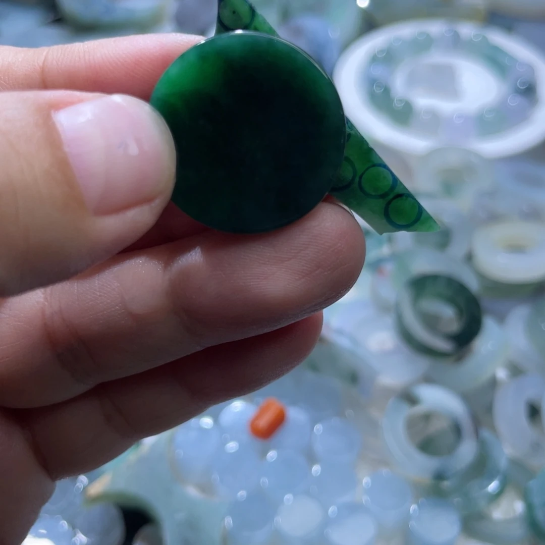 @****定制翡翠未镶嵌天然翡翠