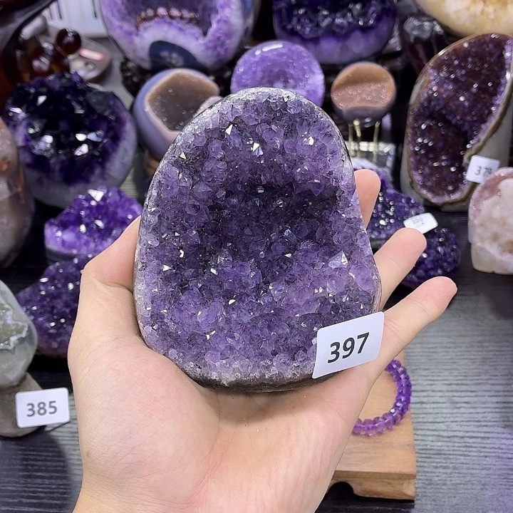 未镶嵌水晶大型摆件（非配饰）