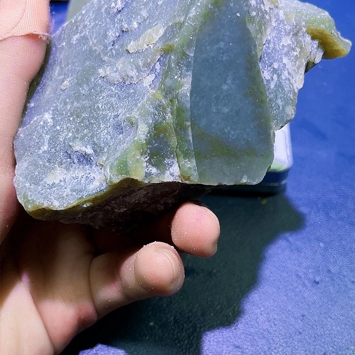 未镶嵌和田玉（糖玉）珠宝半成品