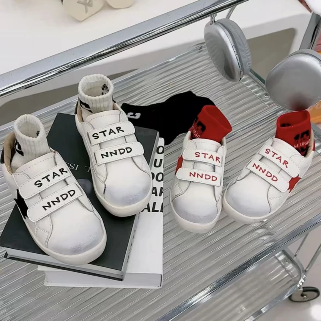 【奥莱】25ss儿童星星(真皮)脏脏板鞋春秋新款运动鞋魔术贴 26007