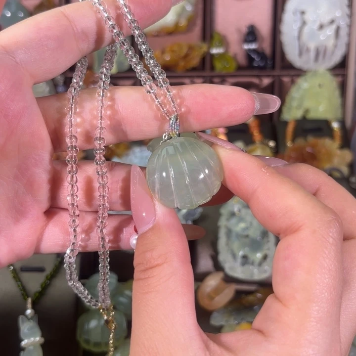 蛇纹石玉合金颈饰