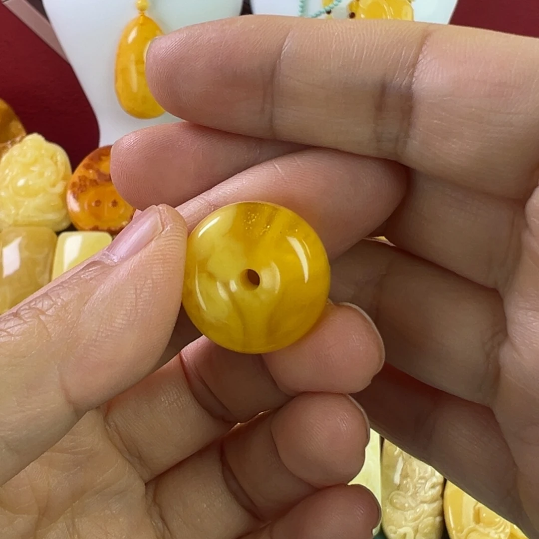 未镶嵌蜜蜡裸石生***糖配饰