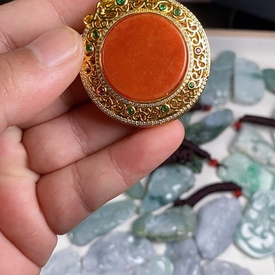 翡翠未镶嵌颈饰天然翡翠