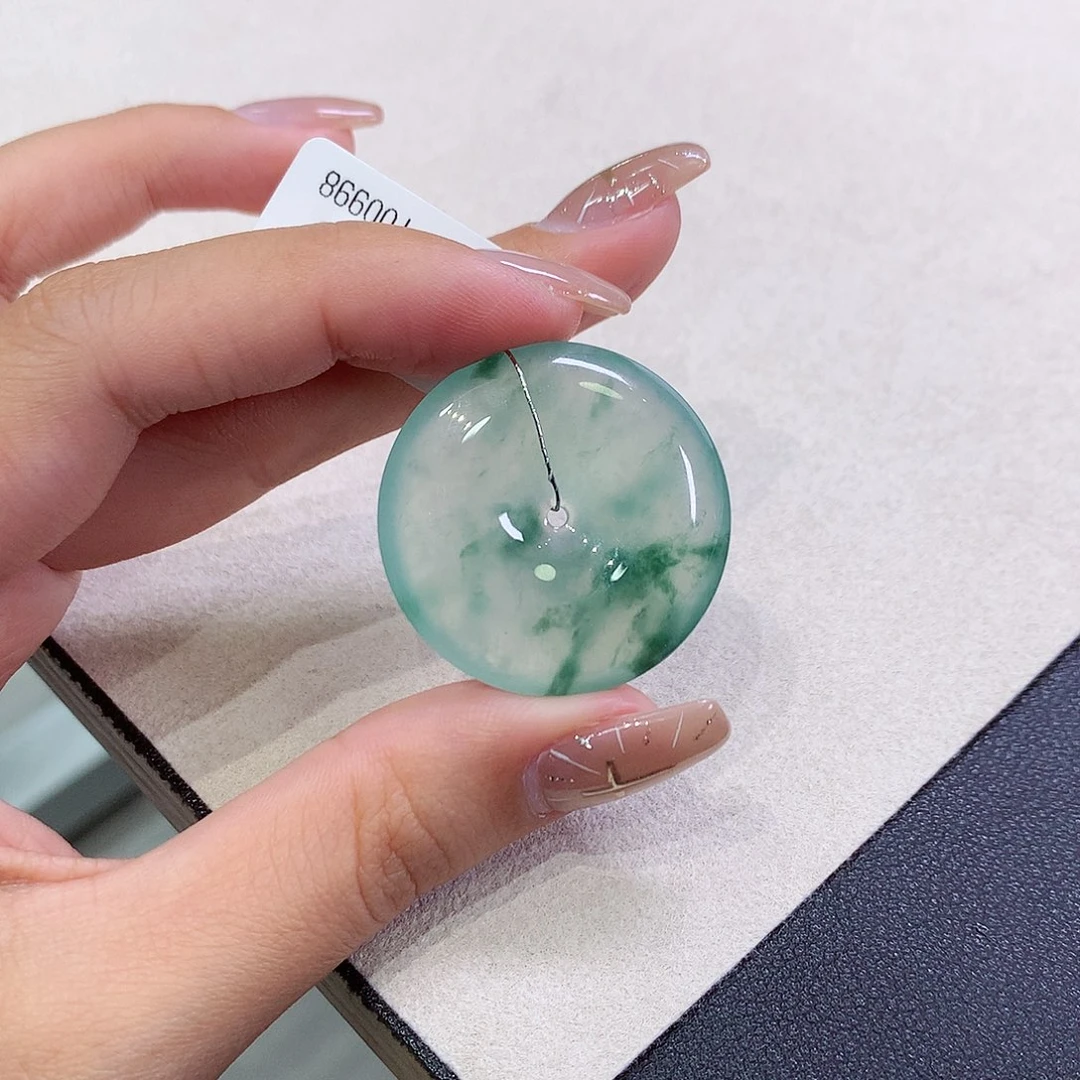 翡翠未镶嵌吊坠(不含链)31.3-5.9