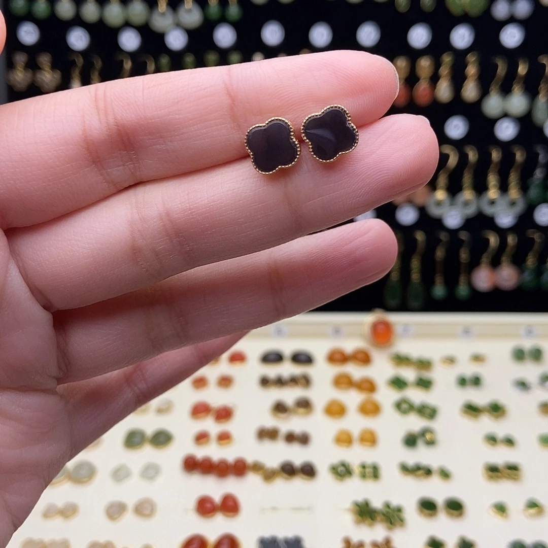 和田玉银S925镶嵌耳饰