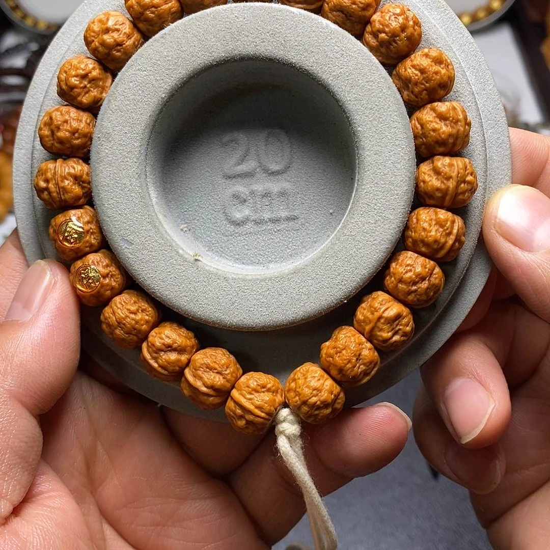 猴头核桃手串全品11-12双标蝉王32号