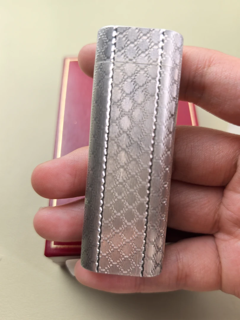 卡家气体打火机银色金钱纹