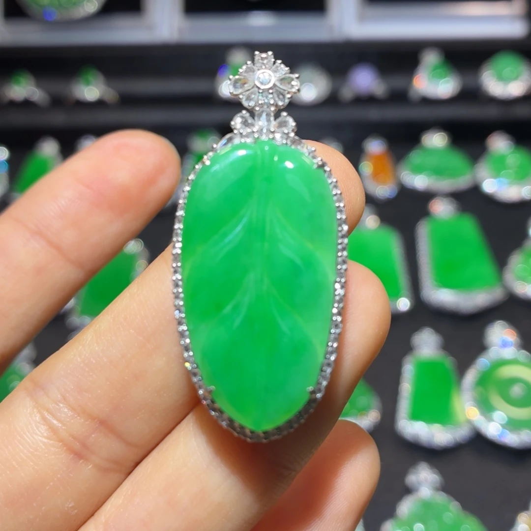 翡翠18K金镶嵌吊坠(不含链)翡翠