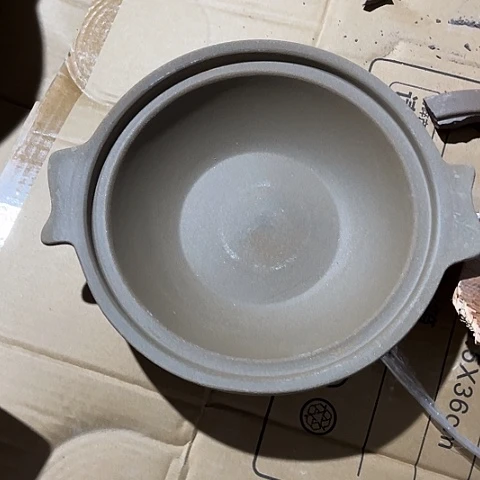 微瑕，明火，口径25高4无盖
