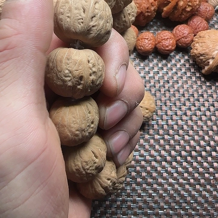 轻***。核桃1111111111111