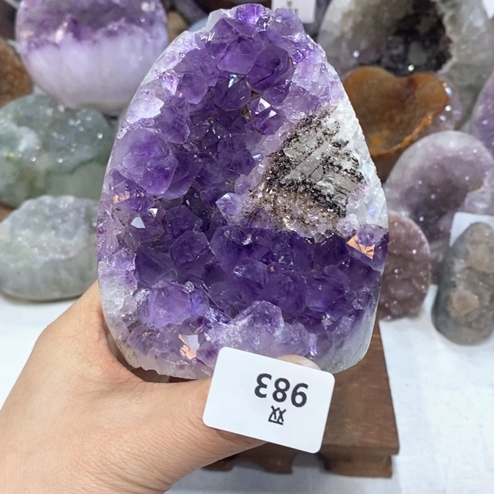 水晶大型摆件（非配饰）未镶嵌