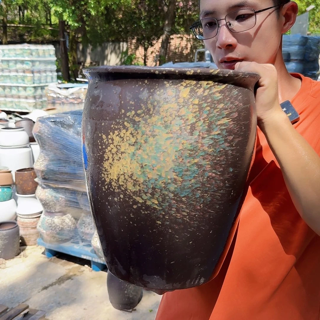 紫砂花盆口27高32（一个姹寂老庄泼墨武